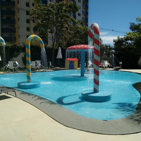 Le Jardin Hotel Com Promocao Em Outros Parques Caldas Novas Esterno foto