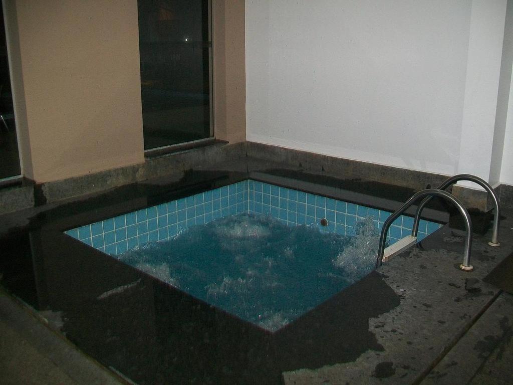 Le Jardin Hotel Com Promocao Em Outros Parques Caldas Novas Esterno foto